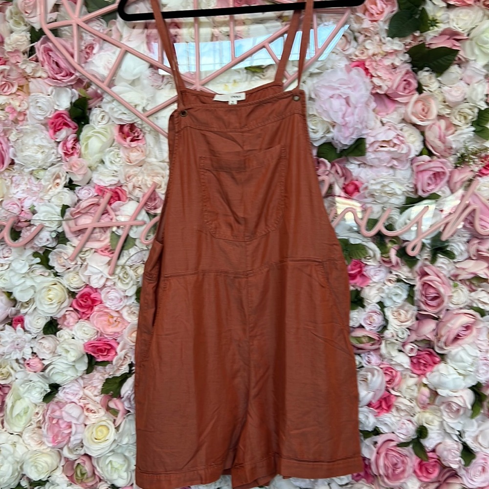 Emma shorts romper brick colored